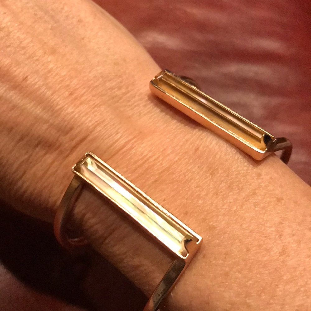 Kendra Scott rose gold bracelet